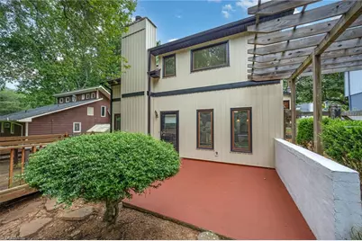 132 Carrisbrooke Lane, Winston-Salem, NC 27104 - Photo 1