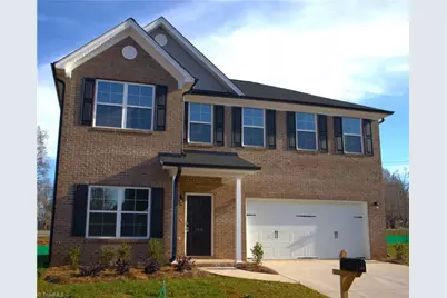165 Glasmere Court, Winston-Salem, NC 27101 - Photo 1