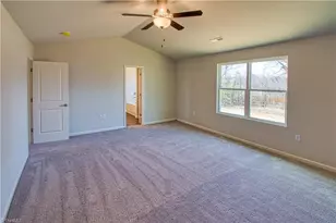 165 Glasmere Ct, Winston-Salem, NC 27101 - Photo 11