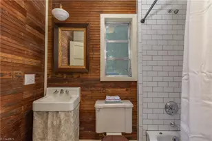 802 Lawsonville Ave, Reidsville, NC 27320 - Photo 33