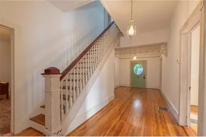 802 Lawsonville Avenue, Reidsville, NC 27320 - Photo 37