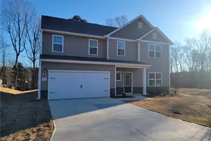 3453 Robindale Dr, Winston-Salem, NC 27107 - Photo 25