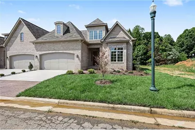 14 Creswell Manor Drive, Greensboro, NC 27407 - Photo 3