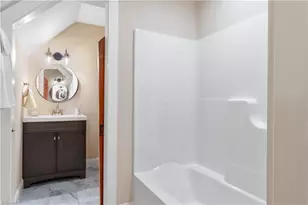 402 W Clay St, Mebane, NC 27302 - Photo 23