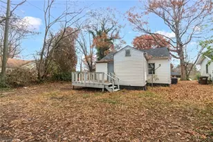 404 Hickory Chapel Rd, High Point, NC 27260 - Photo 29