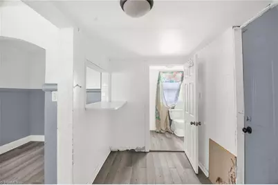 404 Hickory Chapel Road, High Point, NC 27260 - Photo 5