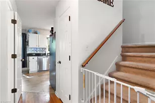 420 Sherwood Ct, Eden, NC 27288 - Photo 9