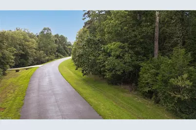 288 Emerald Isle Court, Lexington, NC 27292 - Photo 11