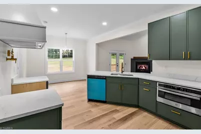 3963 Nc Highway 42 S, Asheboro, NC 27205 - Photo 17