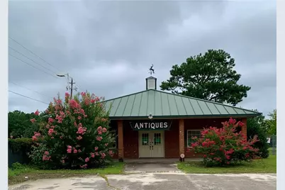 4235 Seven Lakes Plaza, West End, NC 27376 - Photo 3