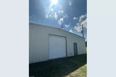 4235 Seven Lakes Plaza, West End, NC 27376 - Photo 23