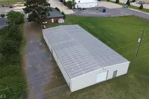 4235 Seven Lakes Plaza, West End, NC 27376 - Photo 9