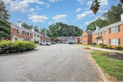 344 Hanover Arms Court #C, Winston-Salem, NC 27104 - Photo 5