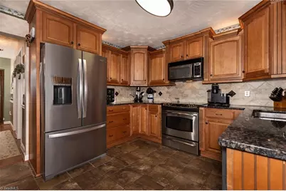 214 Rockwood Lane, Kernersville, NC 27284 - Photo 13