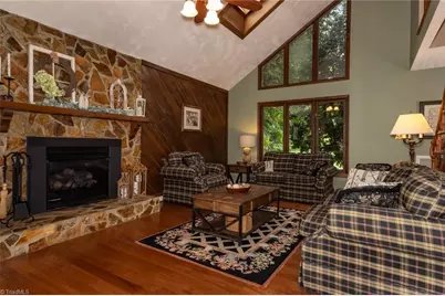 214 Rockwood Lane, Kernersville, NC 27284 - Photo 9