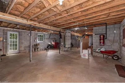 607 W Pine Circle, Wilkesboro, NC 28697 - Photo 37