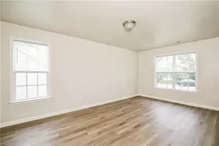 908 Brushy Fork Dr, Greensboro, NC 27406 - Photo 11