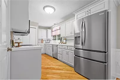 426 Lakewood Drive, Wilkesboro, NC 28697 - Photo 11