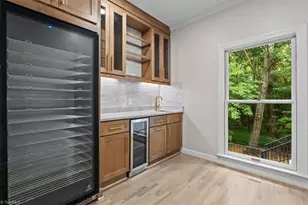 5116 Hedrick Dr, Greensboro, NC 27410 - Photo 11