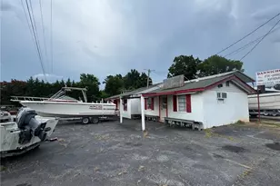 6415 Bringle Ferry Rd, Salisbury, NC 28146 - Photo 3