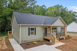 2230 Burch Bridge Rd, Burlington, NC 27217 - Photo 3