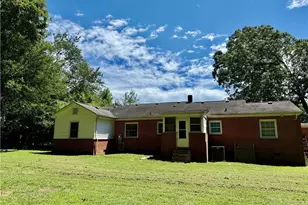 318 Brewer St, Star, NC 27356 - Photo 5