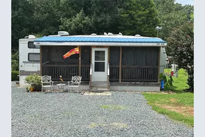 166 Cardinal Avenue, New London, NC 28127 - Photo 1