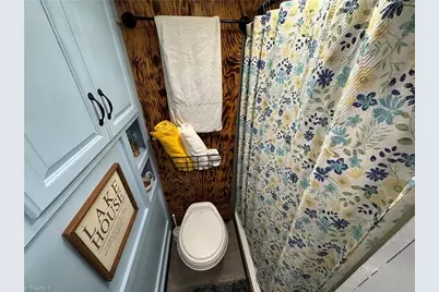 166 Cardinal Avenue, New London, NC 28127 - Photo 17