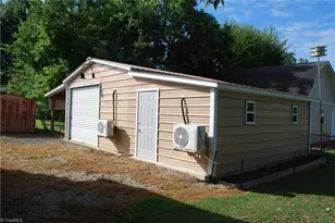 308 Aloha Dr, Graham, NC 27253 - Photo 27