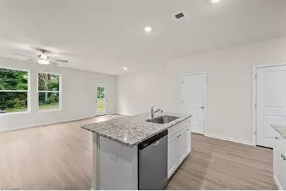 2112 Willow Glen Drive, Graham, NC 27253 - Photo 7