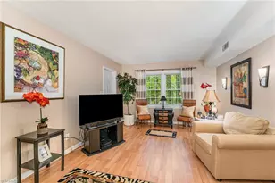 437 Valleymeade Dr, Kernersville, NC 27284 - Photo 5