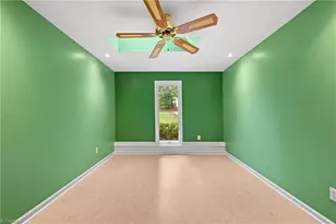 3909 Buncombe Dr, Greensboro, NC 27407 - Photo 31