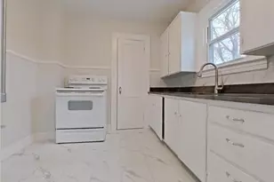 106 Hodgin St, High Point, NC 27262 - Photo 3