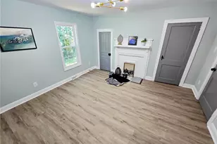 2116 Carolina Rd, Burlington, NC 27217 - Photo 23