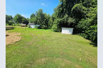 2116 Carolina Road, Burlington, NC 27217 - Photo 29