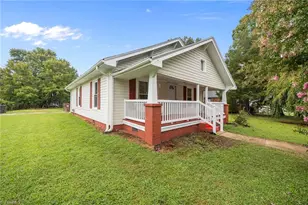 217 Moon St, Thomasville, NC 27360 - Photo 3