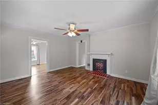 217 Moon St, Thomasville, NC 27360 - Photo 7