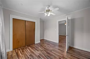 217 Moon St, Thomasville, NC 27360 - Photo 15