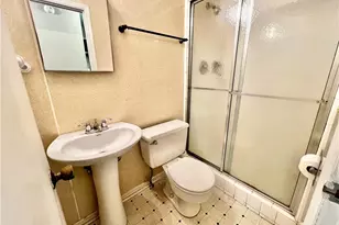 2408 Gracewood Ct, Greensboro, NC 27408 - Photo 21