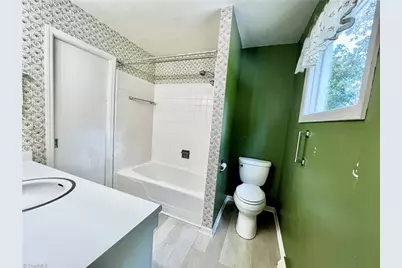 2408 Gracewood Court, Greensboro, NC 27408 - Photo 27