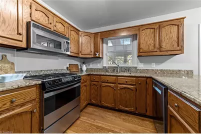 3309 Wynnewood Drive, Greensboro, NC 27408 - Photo 15