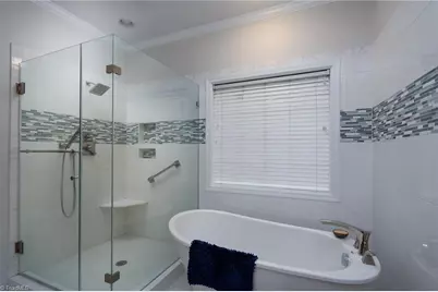 426 Pearl Bay Drive, New London, NC 28127 - Photo 15