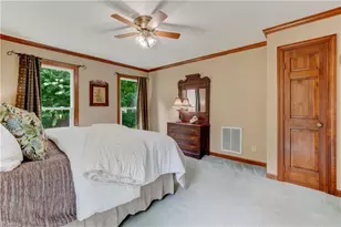 3901 Buncombe Dr, Greensboro, NC 27407 - Photo 17