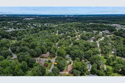 3901 Buncombe Drive, Greensboro, NC 27407 - Photo 39