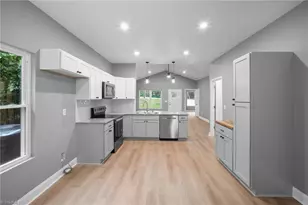 296 Fairgrove Rd, Thomasville, NC 27360 - Photo 11