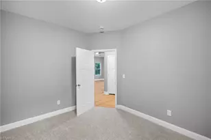 296 Fairgrove Rd, Thomasville, NC 27360 - Photo 19