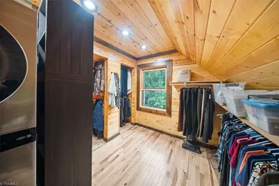 5864 E Brocktown Road, Moravian Falls, NC 28654 - Photo 15