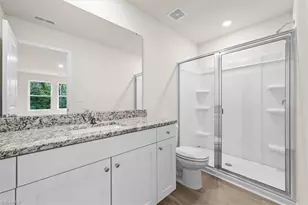 2146 Willow Gln Dr, Graham, NC 27253 - Photo 7