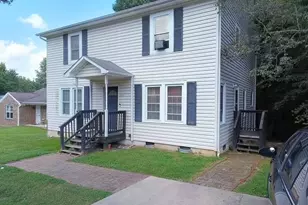 814 Pine Cir Dr, High Point, NC 27265 - Photo 1