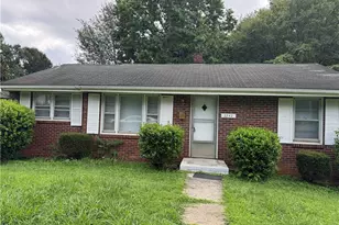 2242 E 1st St, Winston-Salem, NC 27101 - Photo 3